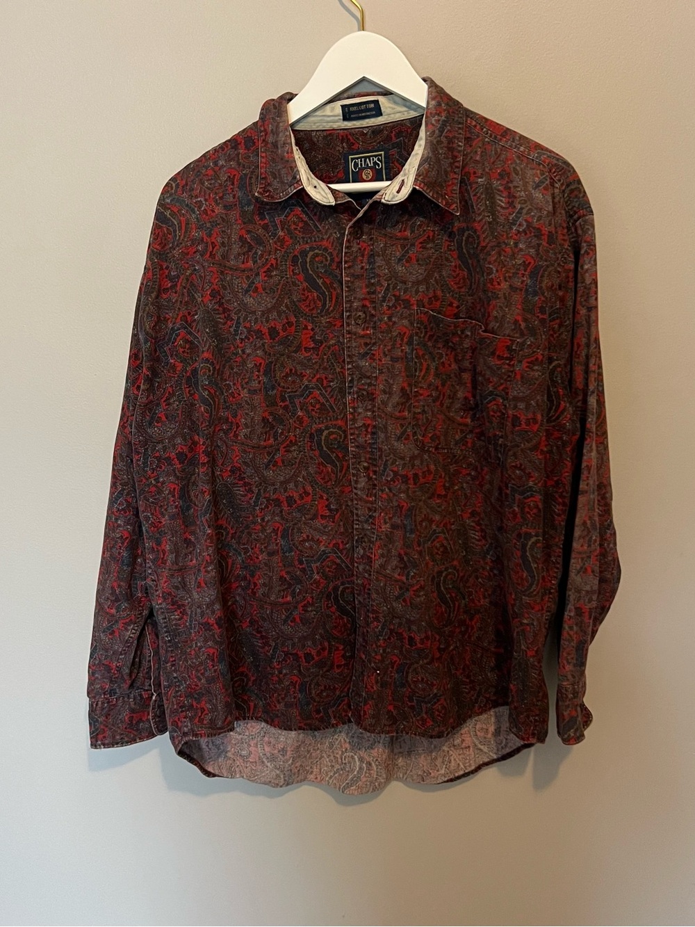 Vintage Chaps Men's Red and Black Paisley Button-Down Shirt